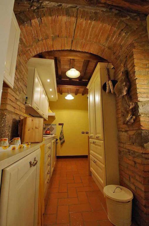 Cottage Le Ginestre Con Piscina In Val D'Orcia Radicofani Exterior photo